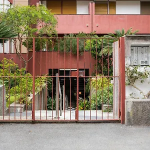 casa-maele-vista-mare-300-metri-dalla-spiaggia.hotelitalianriviera.com/